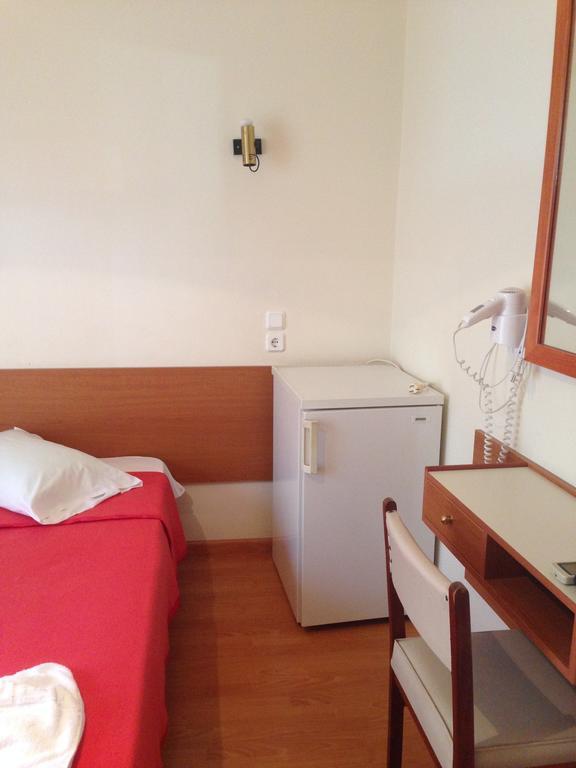 Noufara Hotel Камена-Вурла Экстерьер фото