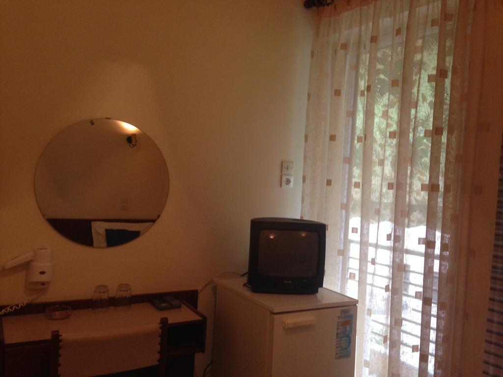 Noufara Hotel Камена-Вурла Экстерьер фото