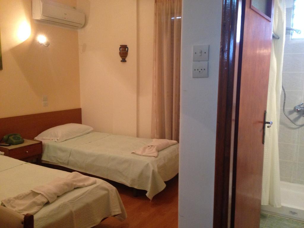 Noufara Hotel Камена-Вурла Номер фото